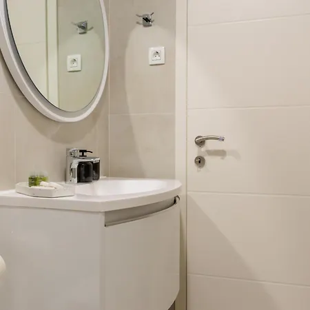 Barbara Ii - Luxury With Balcony 3*